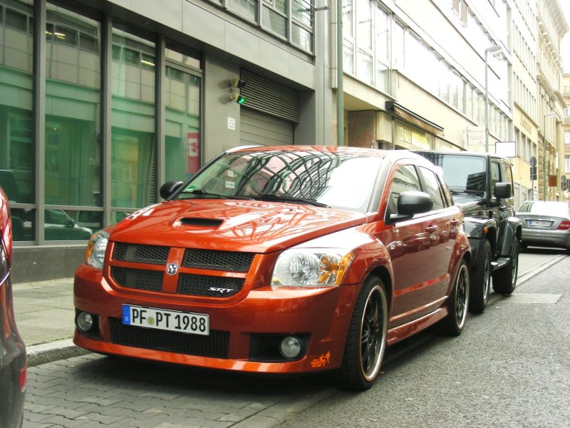 Dodge Caliber наклейка