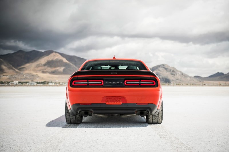 Dodge Challenger srt 2020