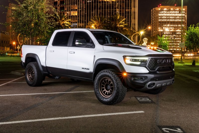 Ram 1500 Black Rhino Hilux