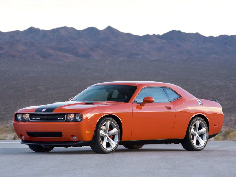 Dodge Challenger srt8 III