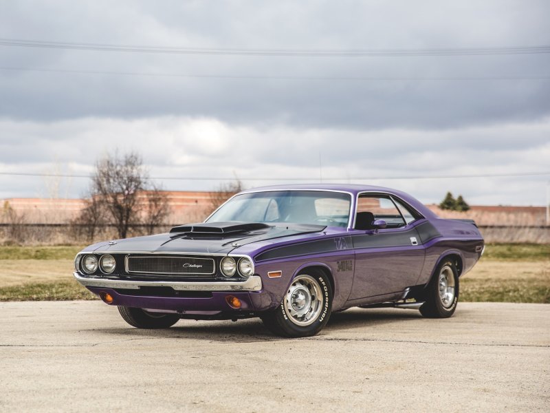 Dodge Challenger 80