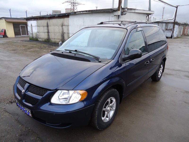 Dodge Caravan 3.3 at