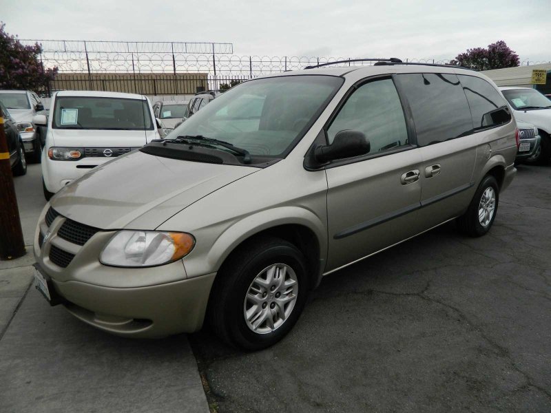 Dodge Caravan 2002