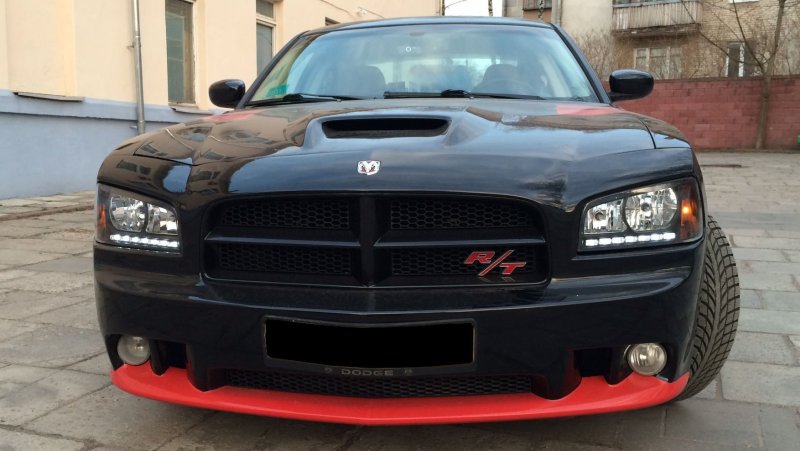 Dodge Charger (6g)