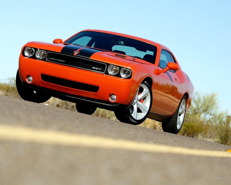 Dodge Challenger srt8 2008