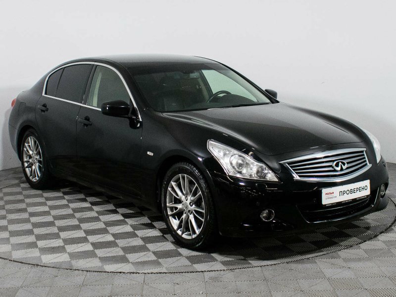 Infiniti g25 черный