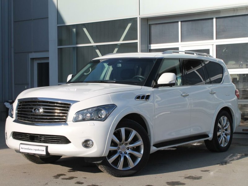 Infiniti qx56