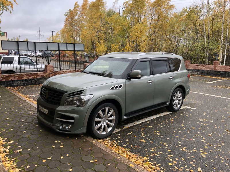 Infiniti qx56