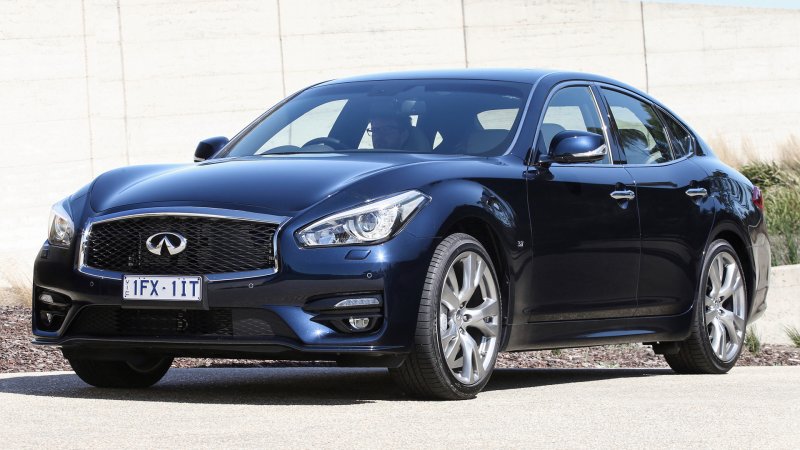 Infiniti q70 Sport