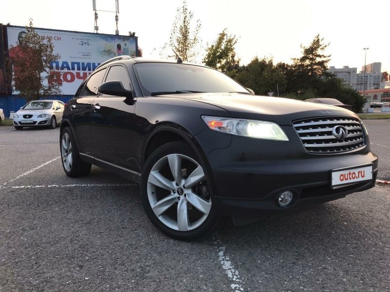 Infiniti fx35 черный