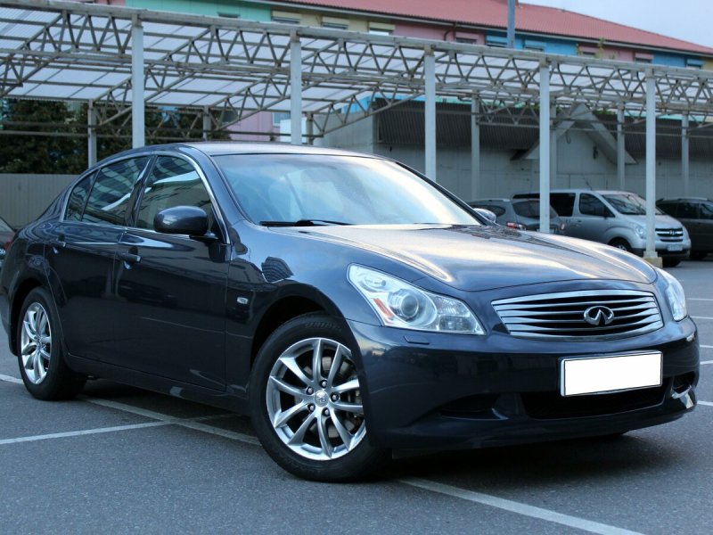 Infiniti g35 2009