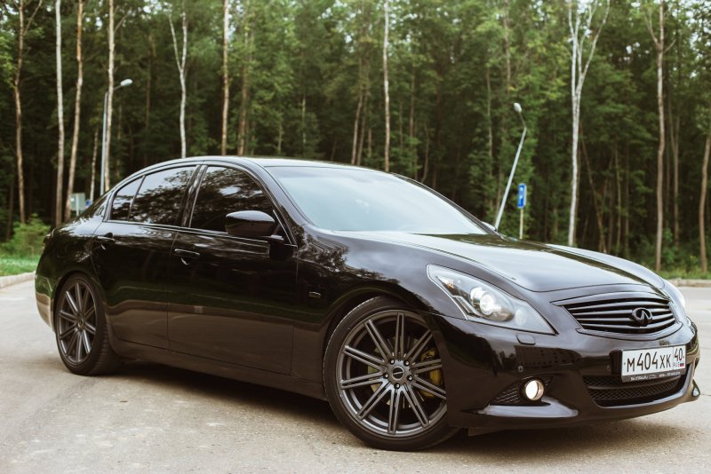 Infiniti g25 Black Edition