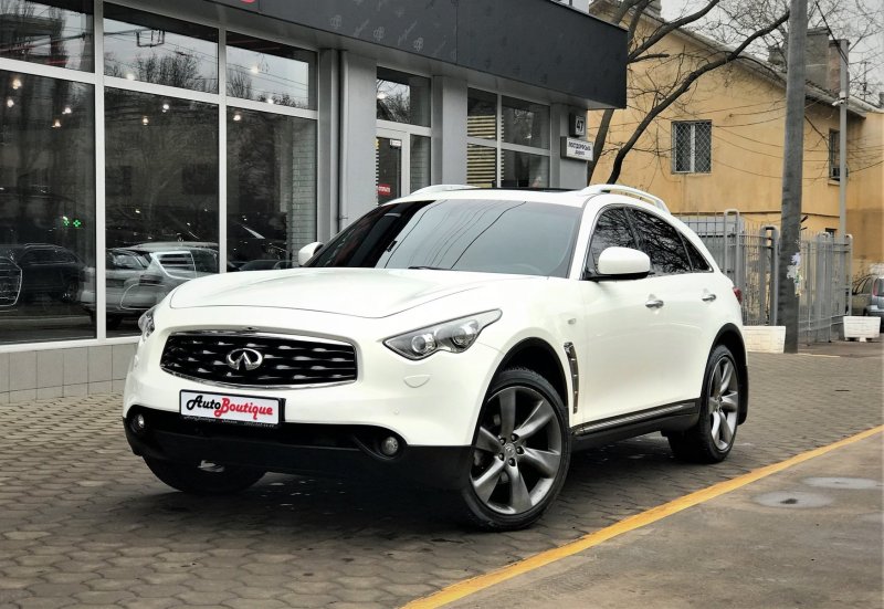 Infiniti fx35