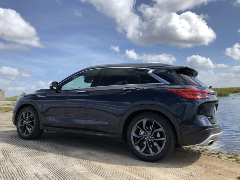 Infiniti qx50 2020 черный