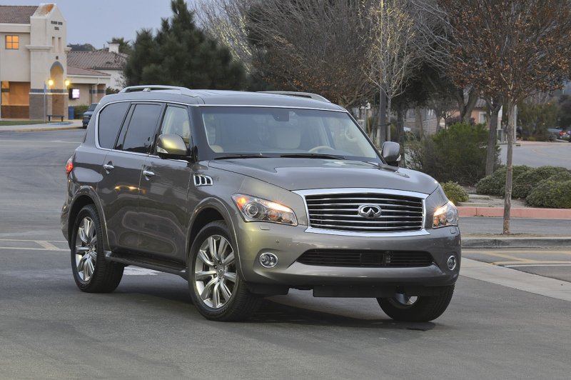 Infiniti qx56