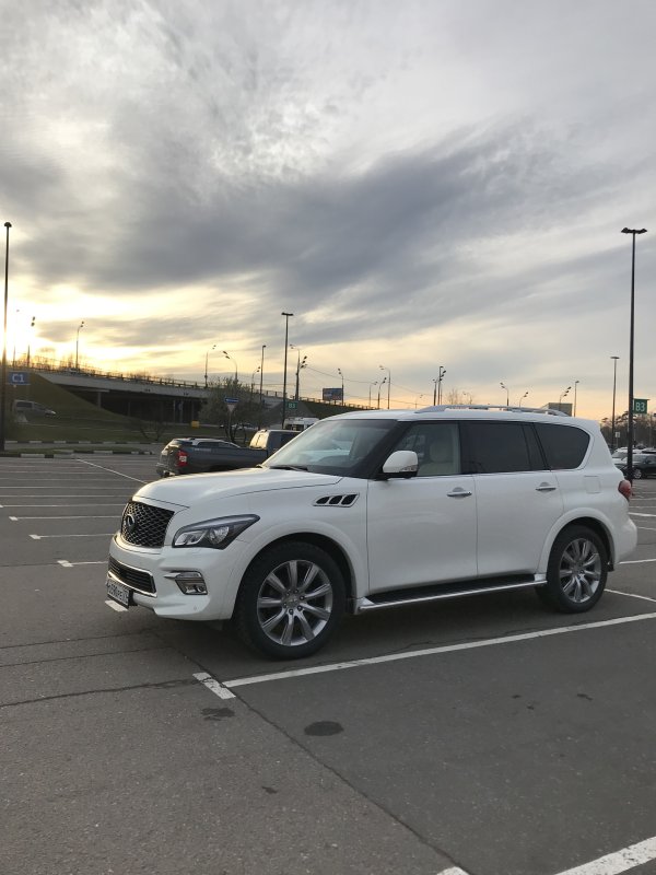 Инфинити qx56 2