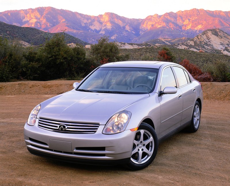 Infiniti g35 v35