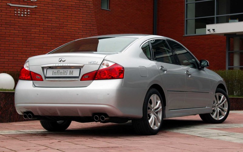 Infiniti m35 y50