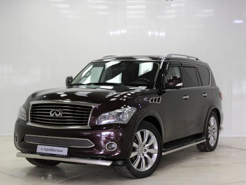 Infiniti qx56 II