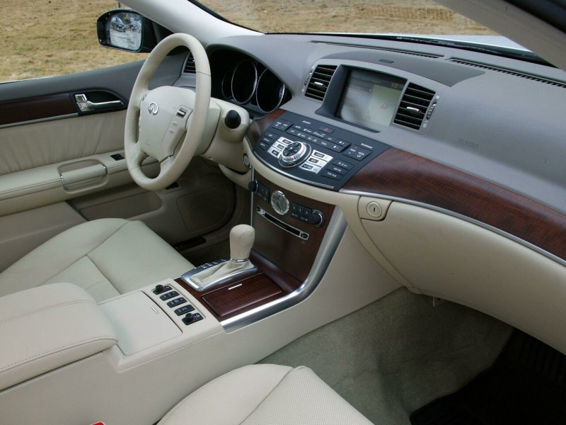 Infiniti m35 салон