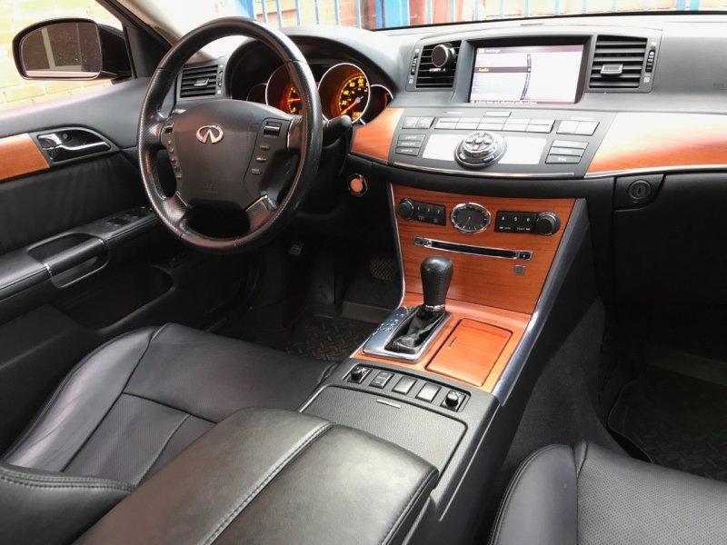 Infiniti m35x 2008 салон