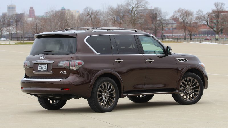 Infiniti qx80 1