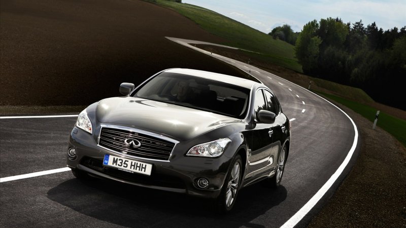 Автомобиль Infiniti m35, 2013/004,