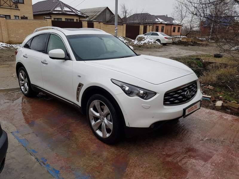 Infiniti FX s51 белый