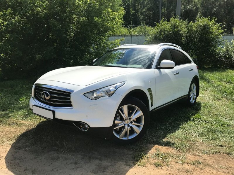 Infiniti fx37 2013 белый