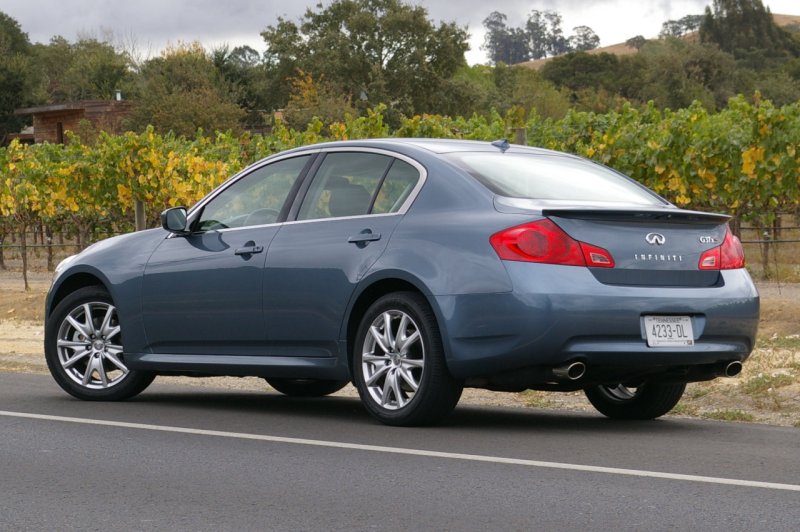 Infiniti g37 sedan