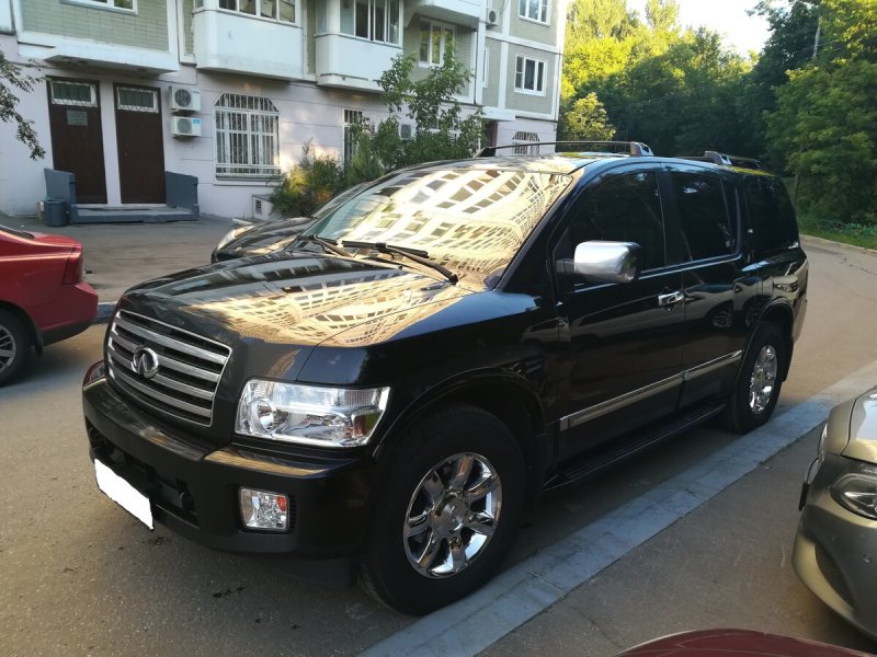 Infiniti qx56 2004