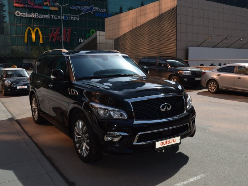 Инфинити qx80 черный