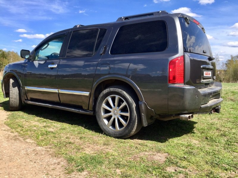 Infiniti qx56 2005