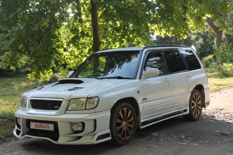 Subaru Forester 2000