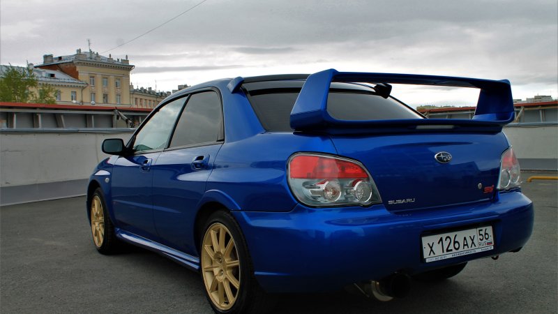 Субару Импреза WRX STI Лисичка