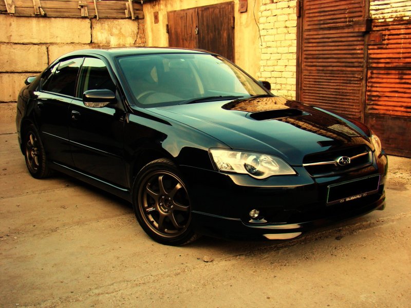 Subaru Legacy b4