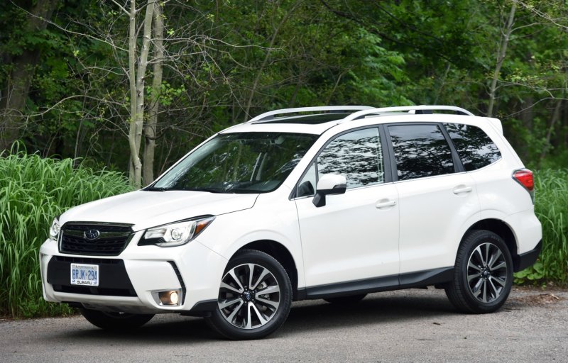 Subaru Forester 2017 белый