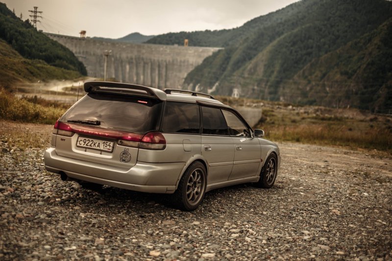 Subaru Legacy b3