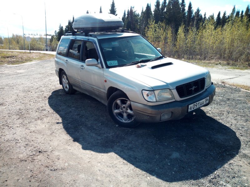 Subaru Forester sf5 багажник на крыше