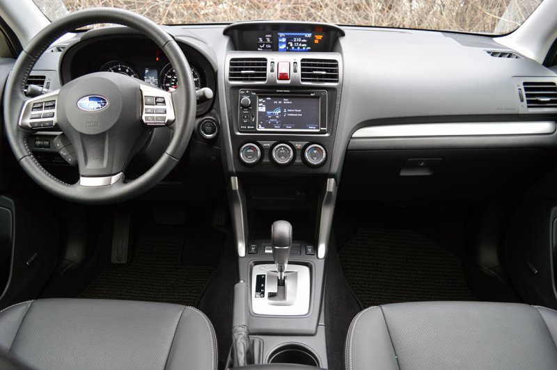 Subaru Forester 2014 салон
