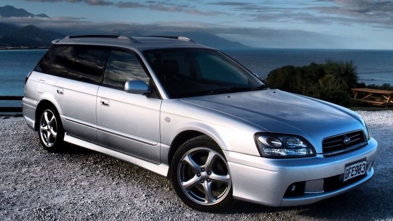 Subaru Legacy b4 универсал