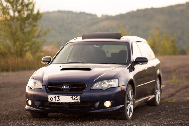 Subaru Legacy spec