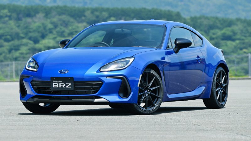 Subaru BRZ И Toyota gt 86