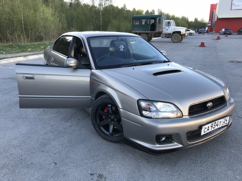 Subaru Legacy 4