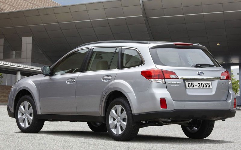 Subaru Outback 2010