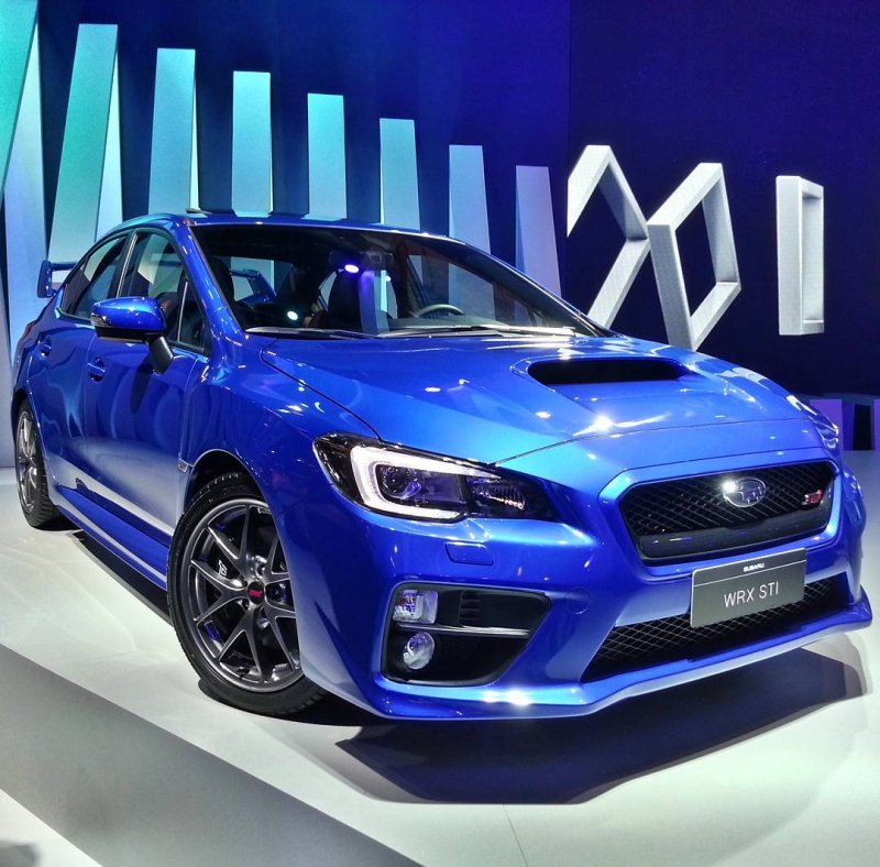 Субару WRX STI 2021