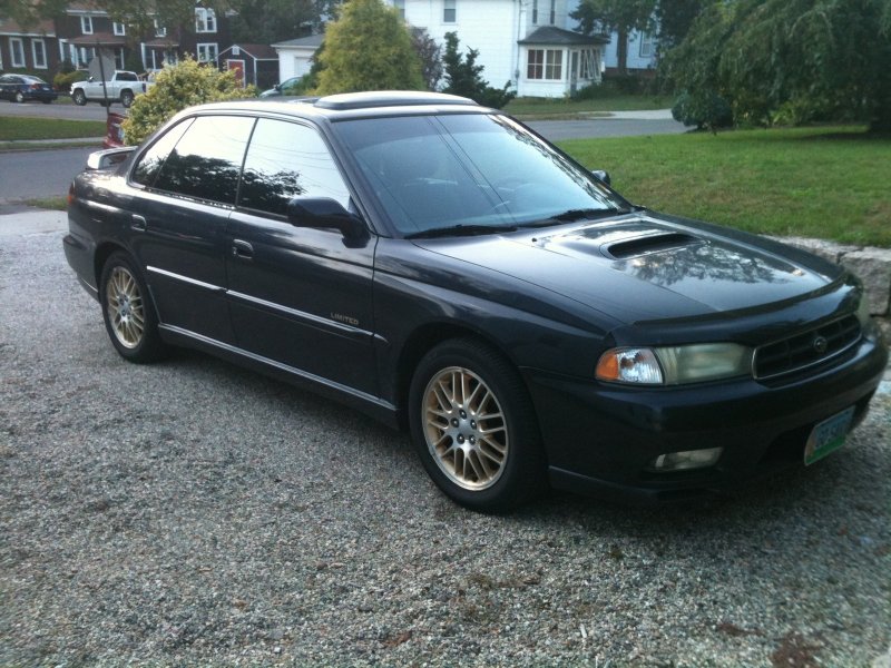 Subaru Legacy 1995 1998 седан