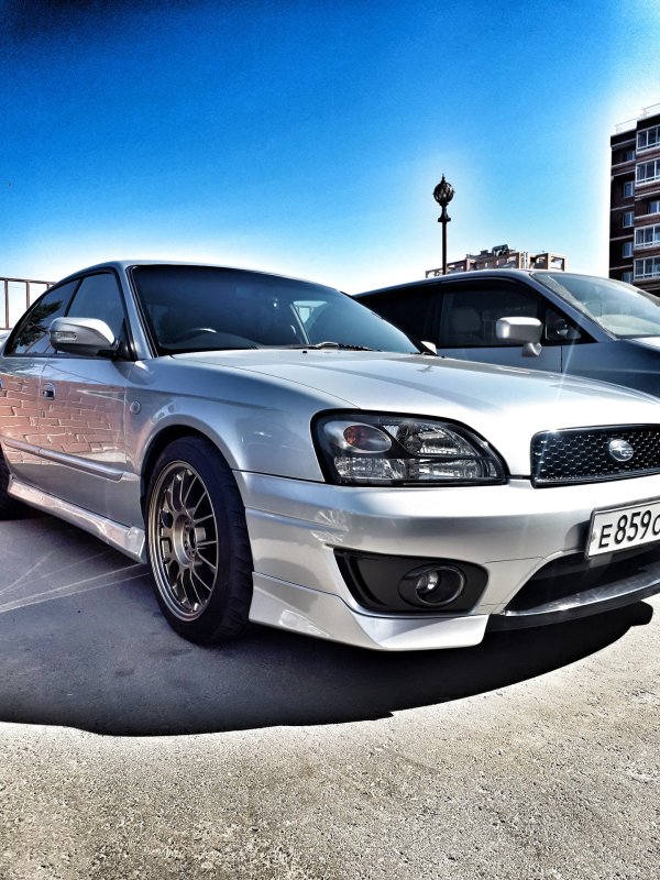 Subaru Legacy b4 2001