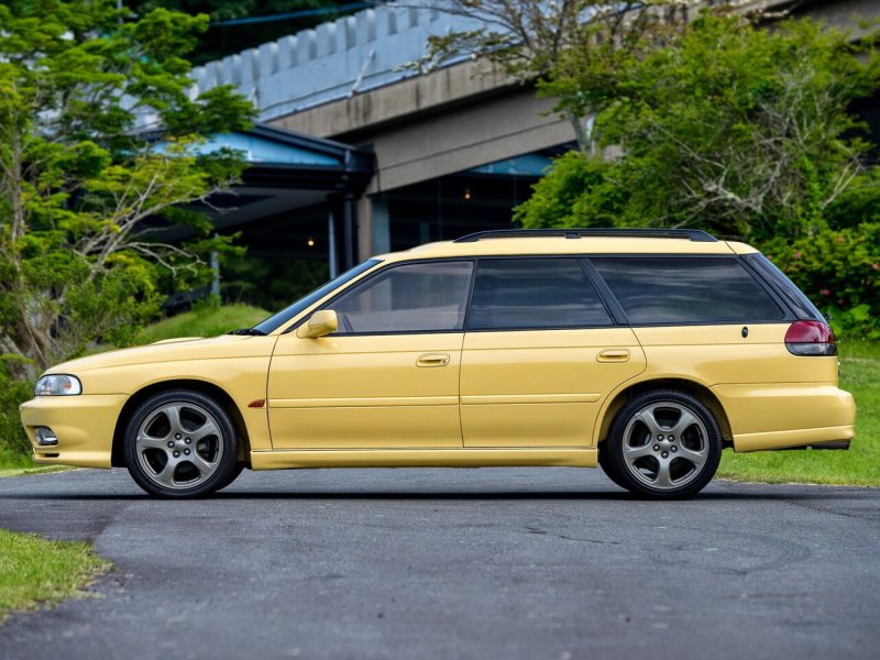 Subaru Legacy 2