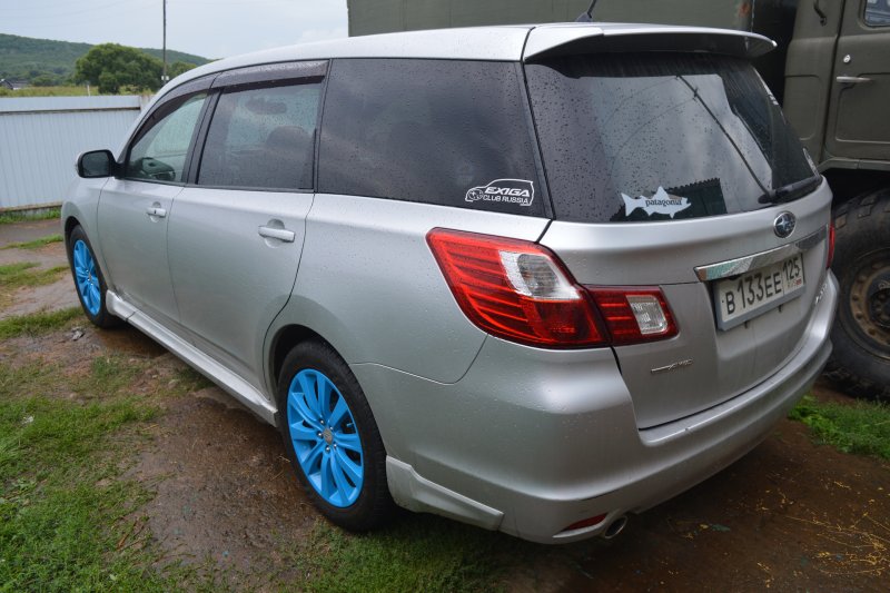 Subaru Exiga 2010 год